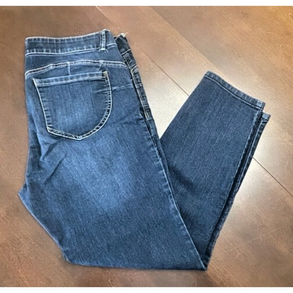 Democracy AB Solution BOOTY LIFT Mid Rise Skinny Stretch Blue Jeans Women’s 12 - Picture 1 of 10